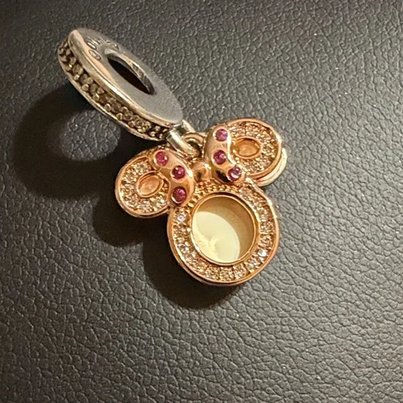 Pandora Disney Minnie Mouse silhouette dangle charm (52) - Picture 3 of 7